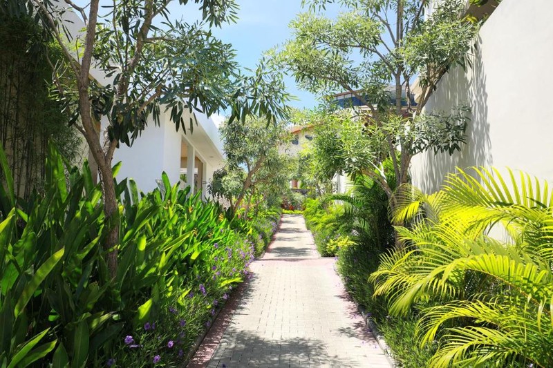 Luxurious Villa Complex Resort Freehold In Nusa Dua Bali