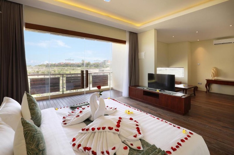 Luxurious Villa Complex Resort Freehold In Nusa Dua Bali