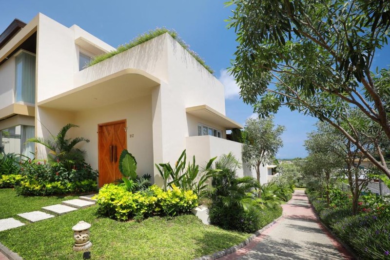 Luxurious Villa Complex Resort Freehold In Nusa Dua Bali