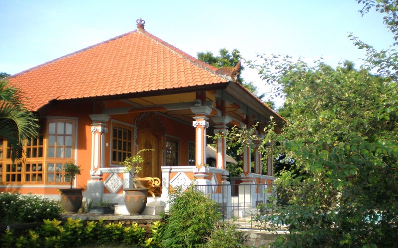 For Sale Exclusive Villas Colonial Style-Estate in Lovina - Singaraja