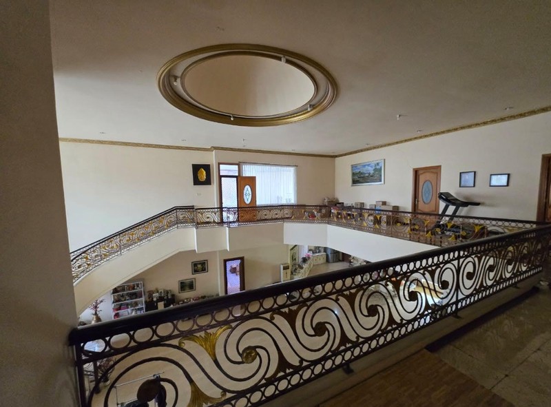 DIJUAL RUMAH DHARMAHUSADA INDAH BARAT