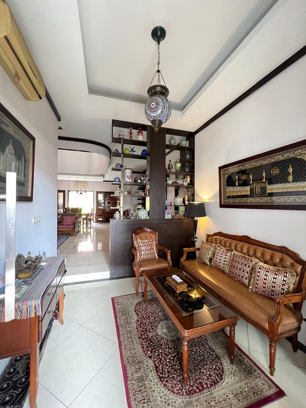 Rumah Bagus Di Jl H Som Pondok Aren Tangerang Selatan