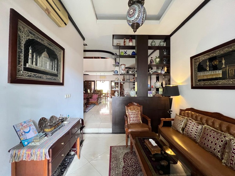 Rumah Bagus Di Jl H Som Pondok Aren Tangerang Selatan