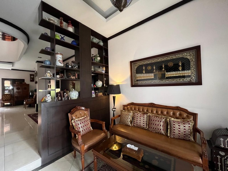 Rumah Bagus Di Jl H Som Pondok Aren Tangerang Selatan