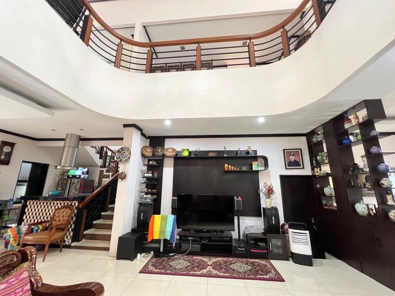 Rumah Bagus Di Jl H Som Pondok Aren Tangerang Selatan