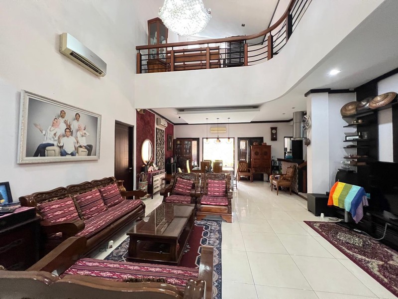 Rumah Bagus Di Jl H Som Pondok Aren Tangerang Selatan