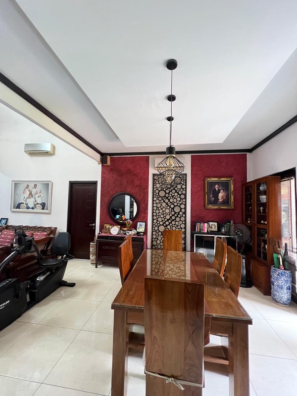 Rumah Bagus Di Jl H Som Pondok Aren Tangerang Selatan