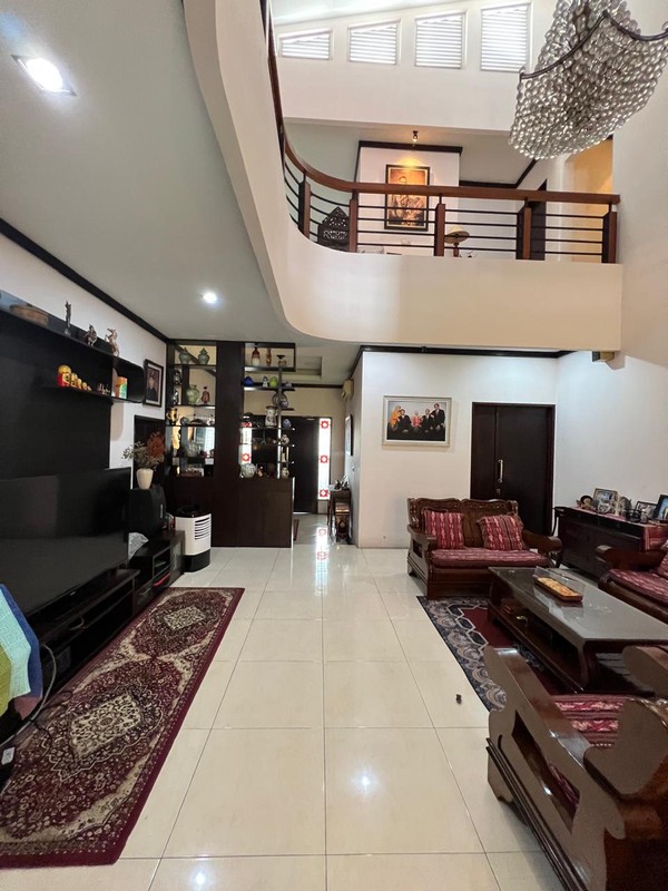 Rumah Bagus Di Jl H Som Pondok Aren Tangerang Selatan