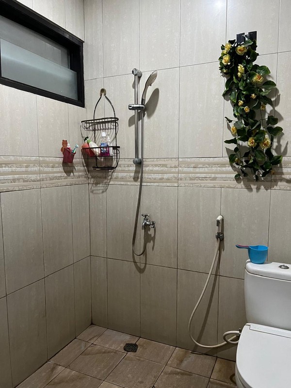 Rumah Bagus Di Jl H Som Pondok Aren Tangerang Selatan