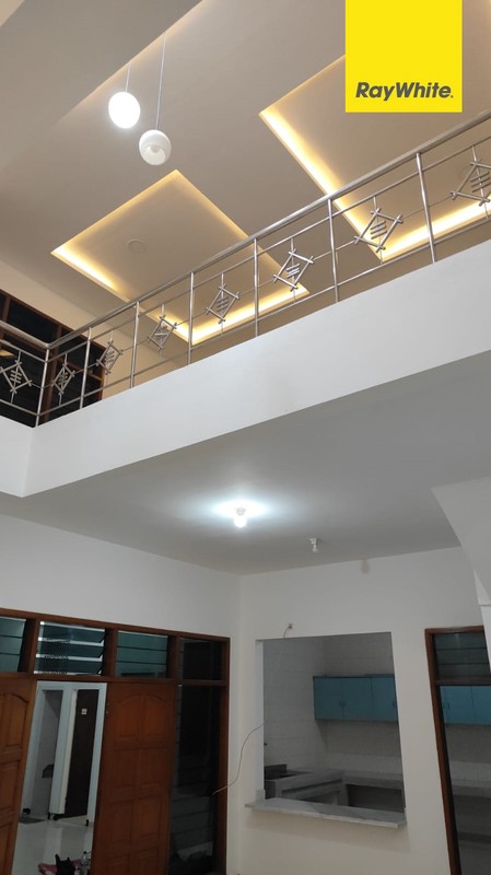Dijual Rumah 2 lantai di Ngagel Jaya Tengah Surabaya