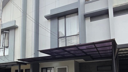 Rumah Bagus Di Golden Olive Residence Pondok Aren Tangerang Selatan