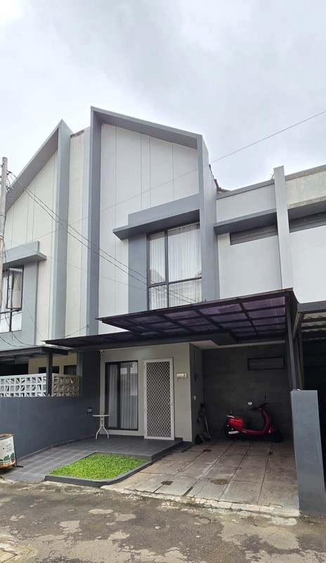 Rumah Bagus Di Golden Olive Residence Pondok Aren Tangerang Selatan