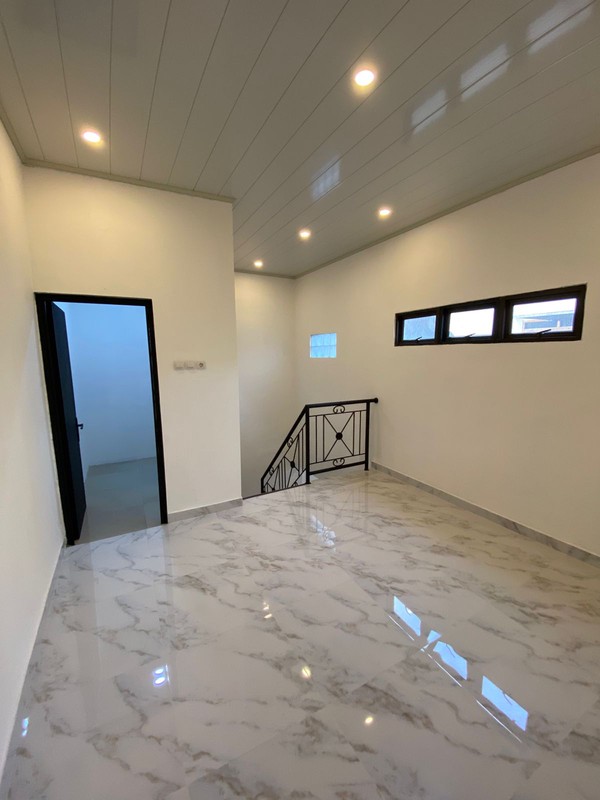 Rumah Bagus Di Komp Perdagangan, Jl Niaga Ciledug Tangerang