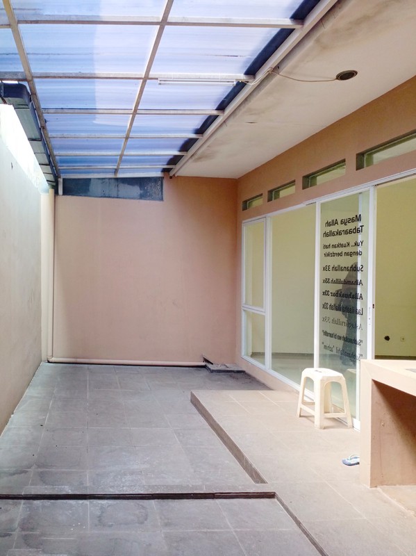 Rumah 2 Lantai Dekat Stasiun KRL Pondok Ranji Bintaro | 3 KT | Carport 2 Mobil