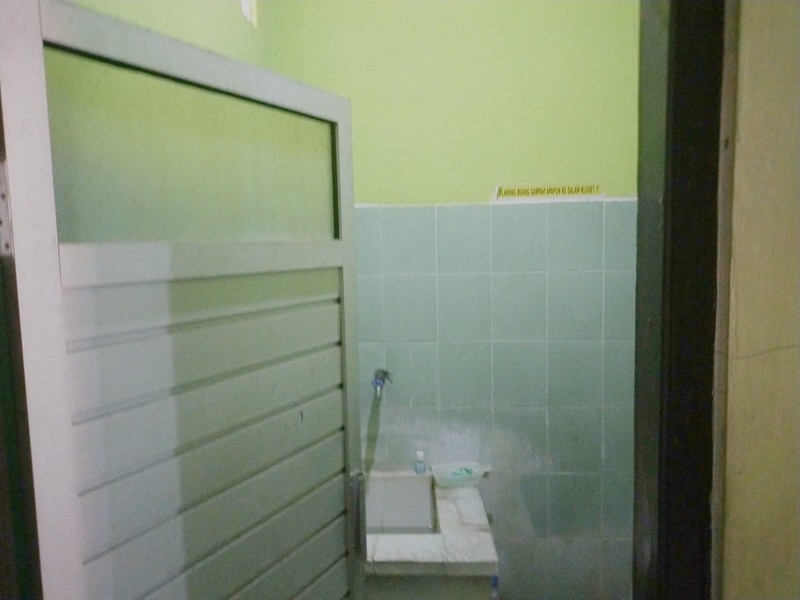 Disewakan Bangunan Strategis di Pinggir Jalan Wonosari KM 9, Cocok untuk Showroom & Kantor