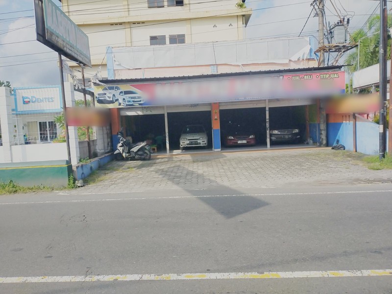 Disewakan Bangunan Strategis di Pinggir Jalan Wonosari KM 9, Cocok untuk Showroom & Kantor