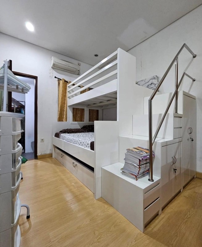 RUMAH DIJUAL JALAN CIBULAN KEBAYORAN BARU JAKARTA SELATAN