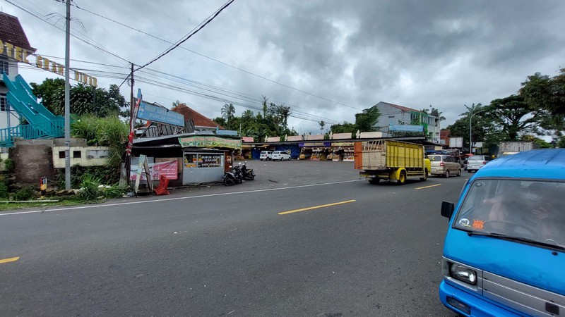 Rumah Tinggal Rasa Vila Cisarua Puncak Bogor