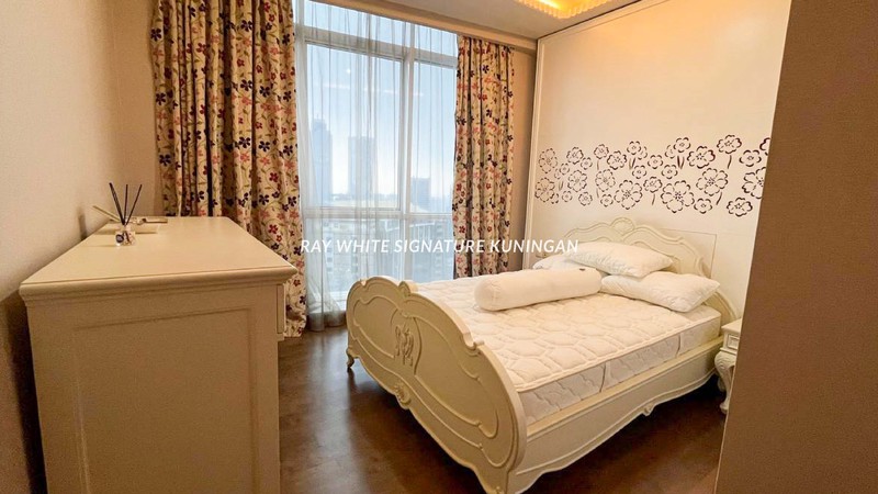 Apartemen Oakwood Premier Cozmo Mega Kuningan Unit 4202