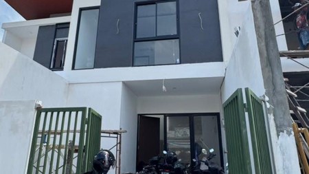 DIJUAL CEPAT RUMAH SEMOLOWARU MINIMALIS