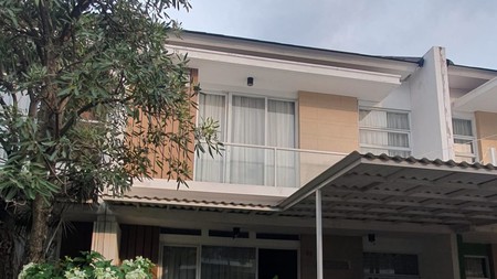 Dekat Stasiun KRL Pondok Ranji - Rumah 2 Lantai 3 KT 2 KM Bintaro Park 1