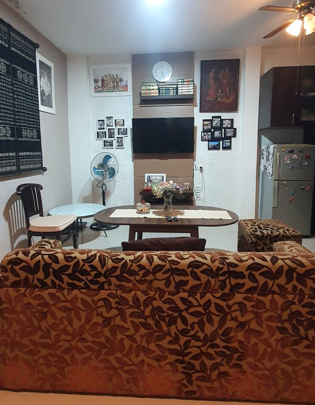 Dekat Stasiun KRL Pondok Ranji - Rumah 2 Lantai 3 KT 2 KM Bintaro Park 1