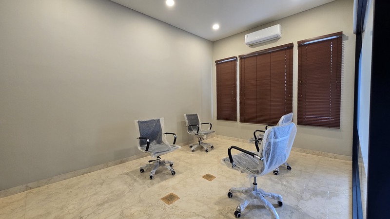 Bangunan Kantor Brand New Siap Pakai Dengan Pasar Sewa Aktif Di Blok M