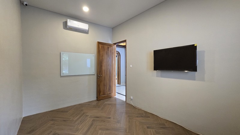 Bangunan Kantor Brand New Siap Pakai Dengan Pasar Sewa Aktif Di Blok M