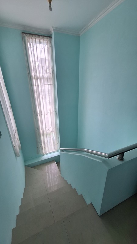 MURAH LUAS Dijual Rumah Royal Residence Wiyung Surabaya Barat Lokasi Terdepan Dekat Showoom Honda Royal Wiyung, Mitra 10, Citraland  Pakuwon Mall