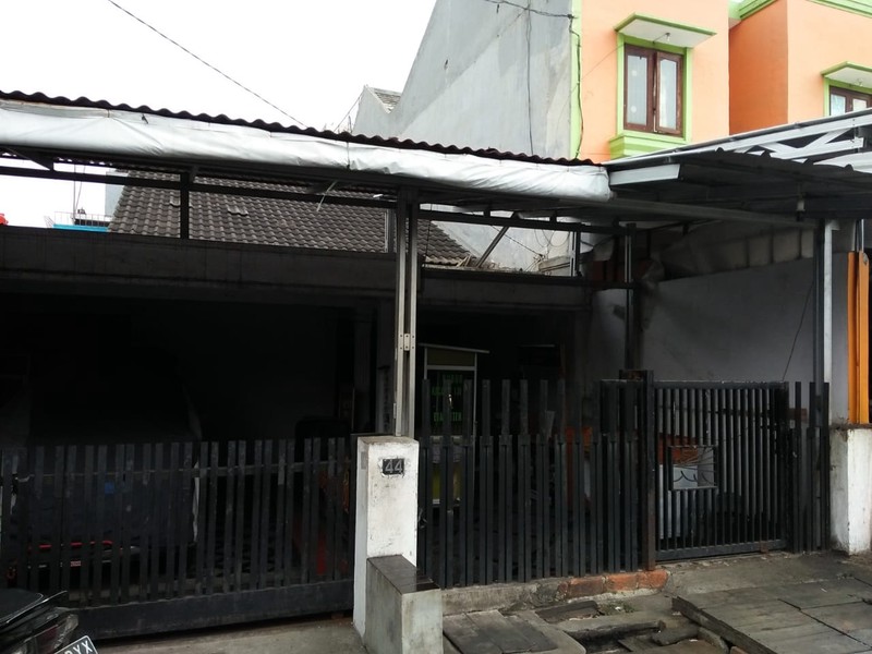 Rumah Alur Laut Raya, Rawa Badak, Tanjung Priok 
