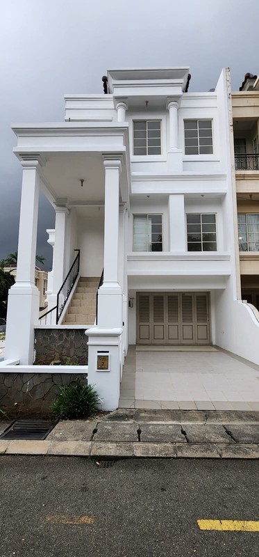 Rumah Gading Grande, Kelapa Gading