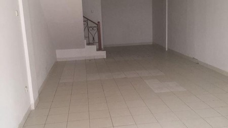 Ruko Siap Untuk Usaha Di Kota Wisata Cibubur akses Tol Nagrak