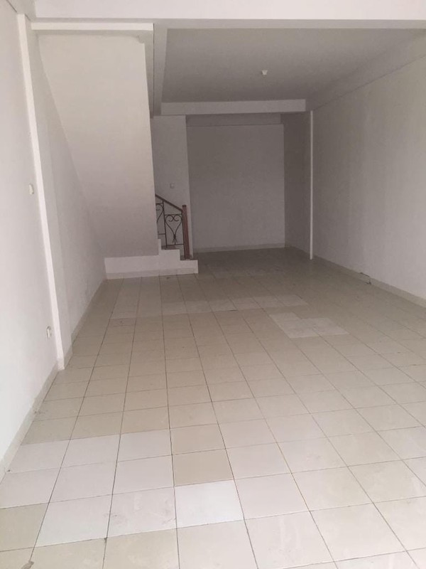 Ruko Siap Untuk Usaha Di Kota Wisata Cibubur akses Tol Nagrak