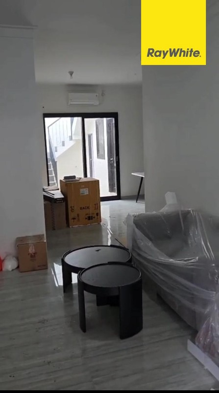 Dijual Rumah di Central Park A Yani Gayungan Surabaya