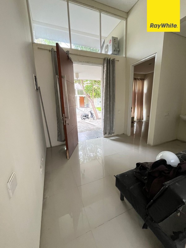 Disewakan Murah Rumah di Northwest Surabaya Barat