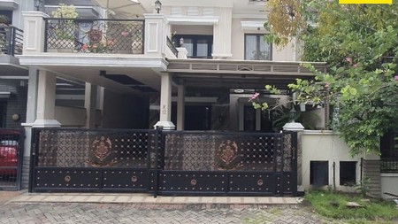 Dijual Rumah 2 lantai di Central Park Surabaya Selatan