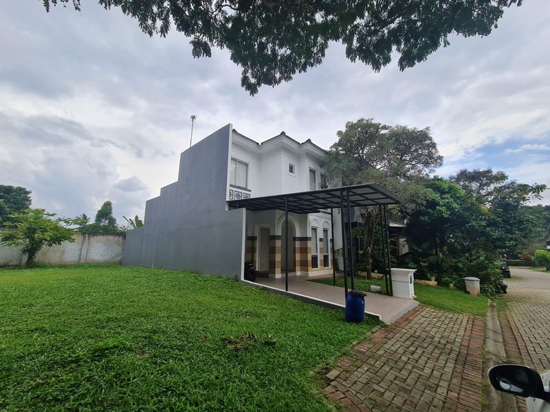 RUMAH BAGUS DI FORESTA BSD