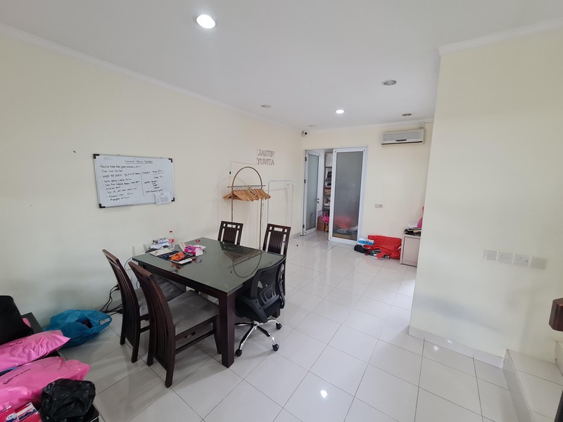 RUMAH BAGUS DI FORESTA BSD