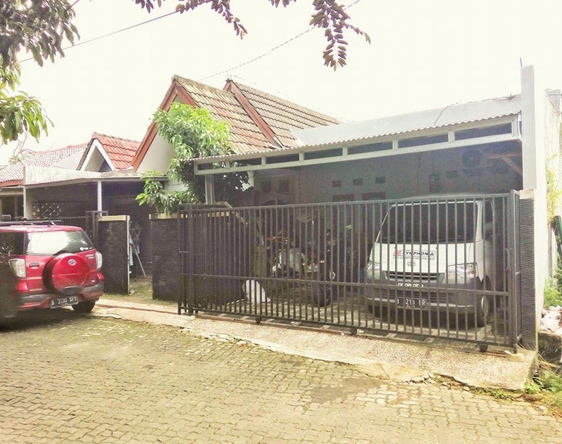 Rumah Siap Huni dengan Hunian Nyaman dan Asri di Ciputat