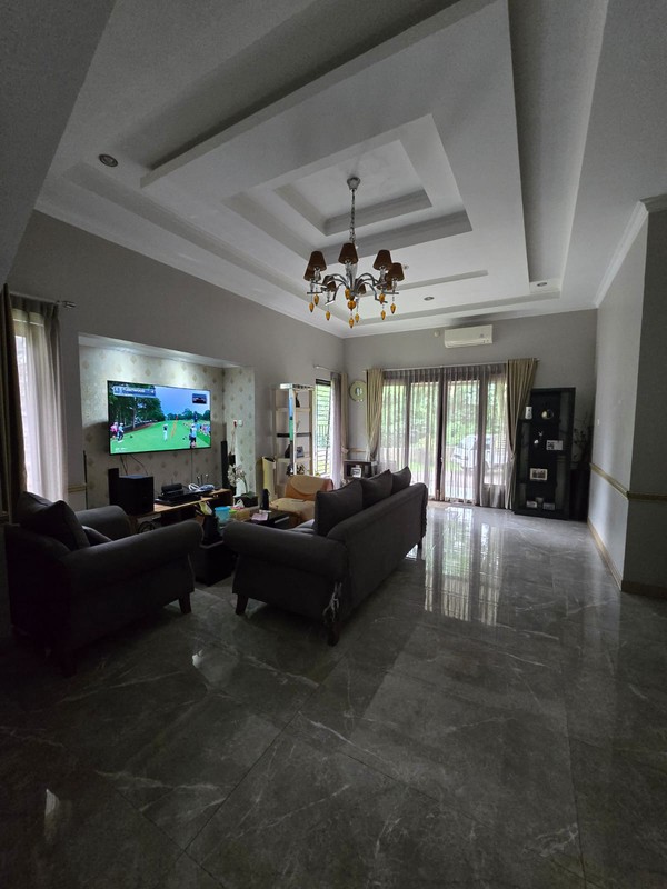 Rumah Bagus,dalam cluster di Bintaro Jaya Sektor 9