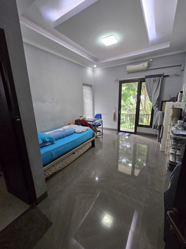 Rumah Bagus,dalam cluster di Bintaro Jaya Sektor 9