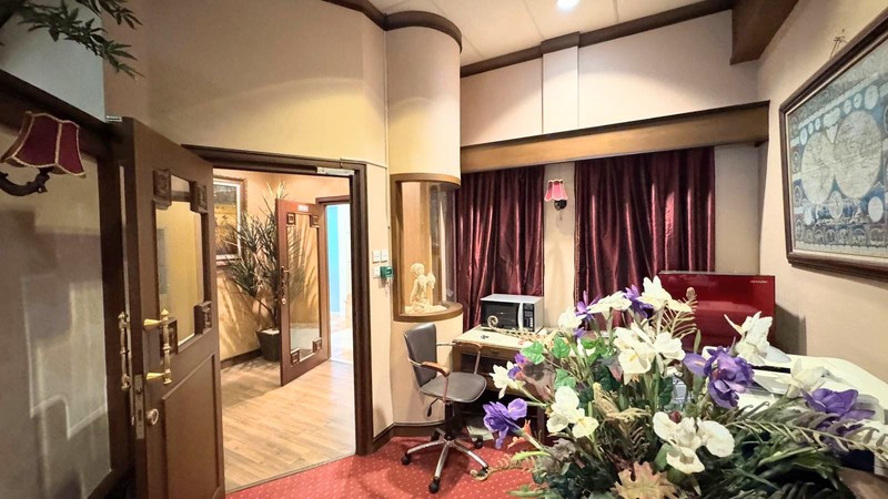 Disewakan - Ruang Kantor Prestisius The Bellagio Boutique Mall - Mega Kuningan