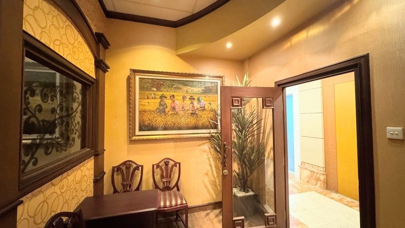 Disewakan - Ruang Kantor Prestisius The Bellagio Boutique Mall - Mega Kuningan