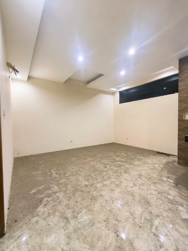 DIJUAL CEPAT RUMAH BARU 3 LANTAI PONDOK MUTIARA SIDOARJO