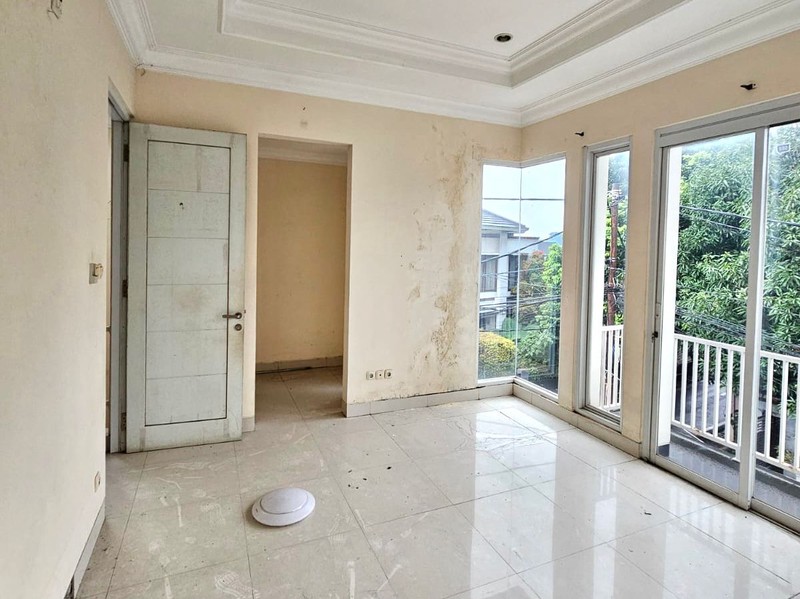 DIJUAL! RUMAH DEKAT DARI BINTARO XCHANGE COCOK UNTUK PASANGAN MUDA