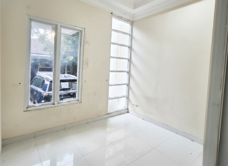 DIJUAL! RUMAH DEKAT DARI BINTARO XCHANGE COCOK UNTUK PASANGAN MUDA