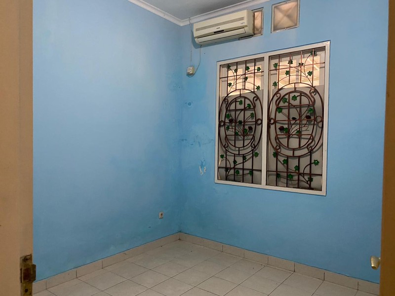 RUMAH MINIMALIS 1 LANTAI SIAP HUNI DALAM CLUSTER KOTA WISATA CIBUBUR