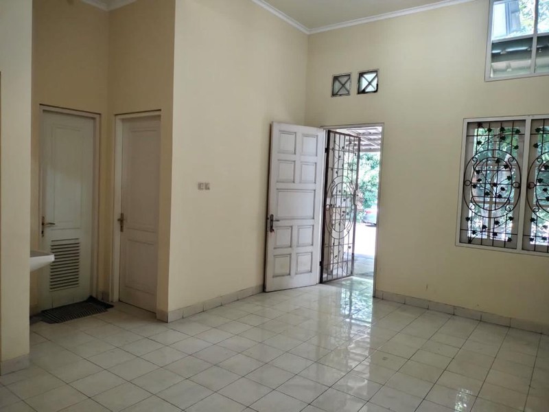 RUMAH MINIMALIS 1 LANTAI SIAP HUNI DALAM CLUSTER KOTA WISATA CIBUBUR