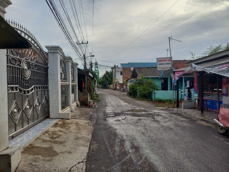Tanah Murah  Bonus Rumah Di Kampung Rawa Makmur, Cocok Untuk Cluster