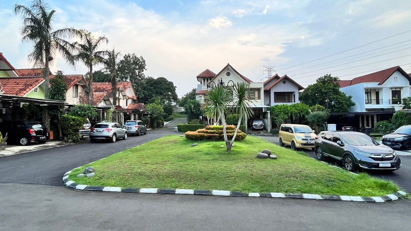 Rumah Siap Huni dengan Hunian Nyaman dan Asri di Ciputat